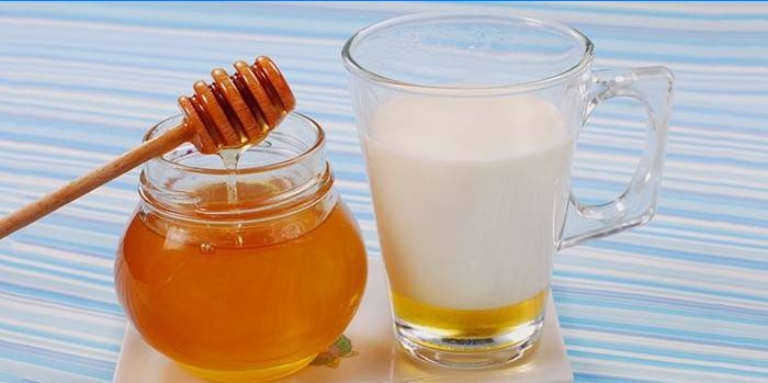 Honing en melk op een ballerina's dieetmenu