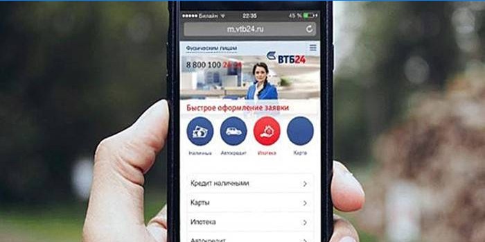 VTB Bank mobiele applicatie op een smartphone