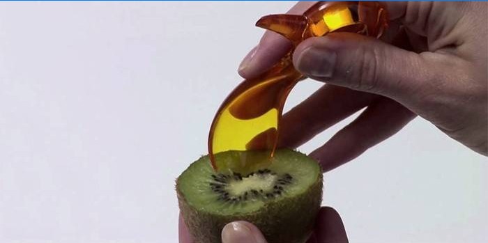 Hoe kiwi te eten