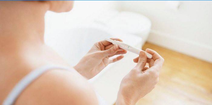 Een zwangerschapstest gebruiken na de menstruatie