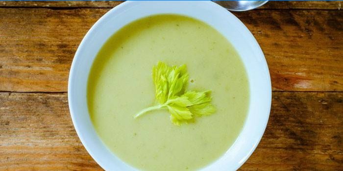 Groene puree soep