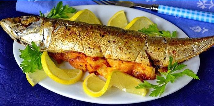 Makreel met groenten in de oven
