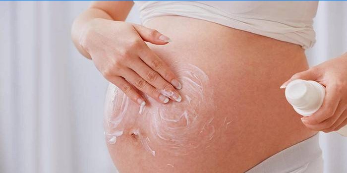 Gebruik van crème voor striae tijdens de zwangerschap