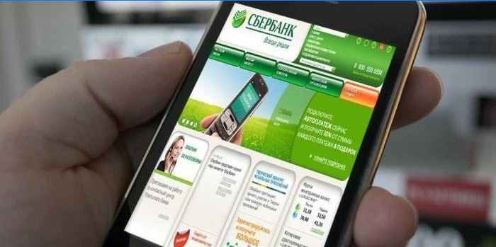 Sberbank mobiele applicatie op een smartphone