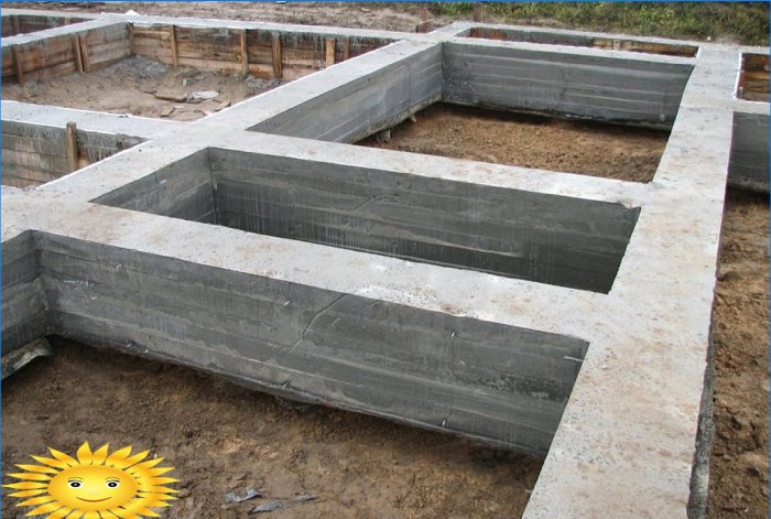 Versterkt betonnen rooster voor paalfunderingen