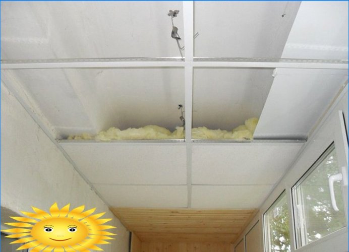 Isolatie van het balkonplafond met minerale wol