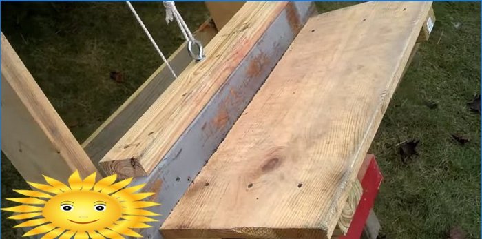 DIY bouwlift: hoe een last op het dak te hijsen
