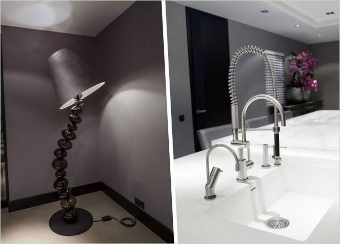 Originele badkamerkraan en lamp in een villa in Rotterdam