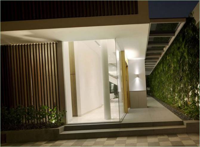 Interieurontwerp van een modern huis Wind Vault House in Singapore