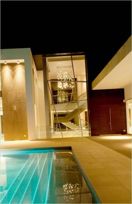 Het zwembad van de chique villa Quinta in Portugal