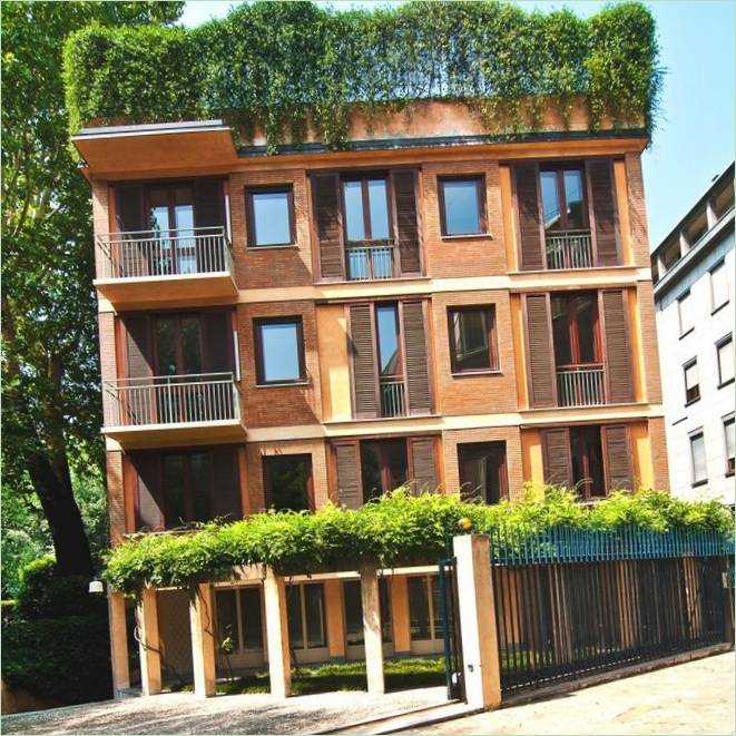 Versace huis met vier verdiepingen en dakterras