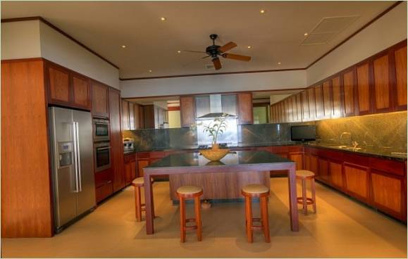 Moderne keuken in Seaside Villa