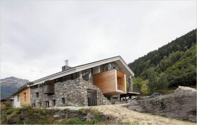 Een huis in steen van architect Christian Girard
