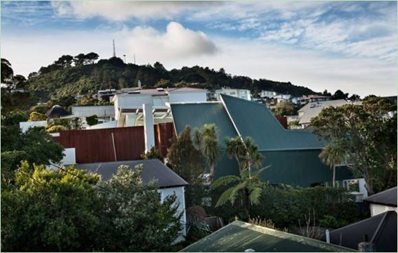 Huis met uitzicht op de Botanische Tuinen van Wellington door Parsonson Architects