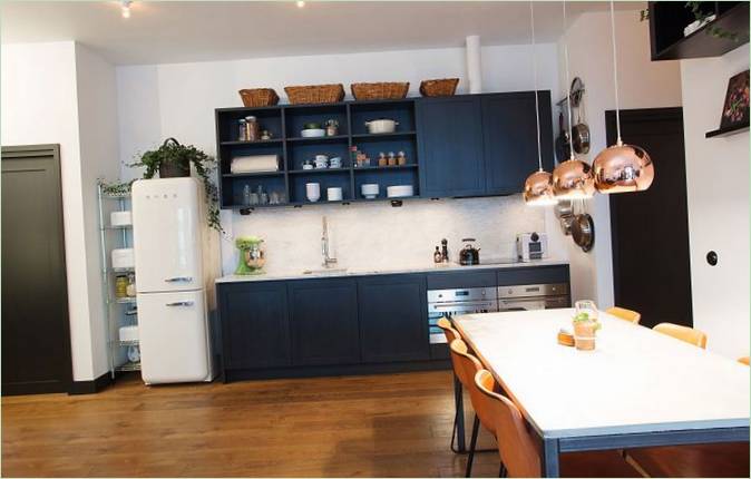 Keuken van de eetkamer van de Stråhattfabriken residentie in Stockholm